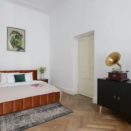 Oomph Koszyki Luxurious Apartment *