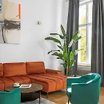 Oomph Koszyki Luxurious Apartamento