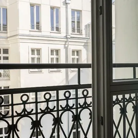 Oomph Koszyki Luxurious Warschau