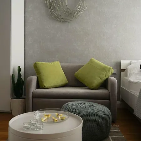 Oomph Koszyki Luxurious Appartement