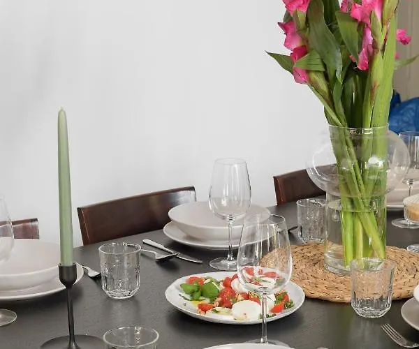 Oomph Koszyki Luxurious Lägenhet *