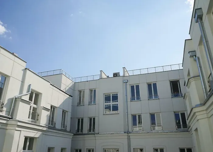 Oomph Koszyki Luxurious Lägenhet